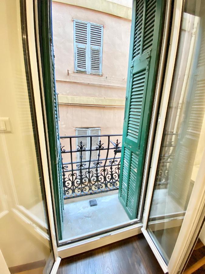 Апартаменти Le Rue Longue Мантон Екстер'єр фото